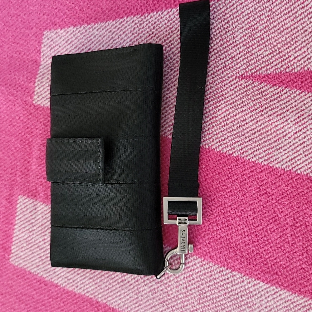 Harveys seatbelt wallet